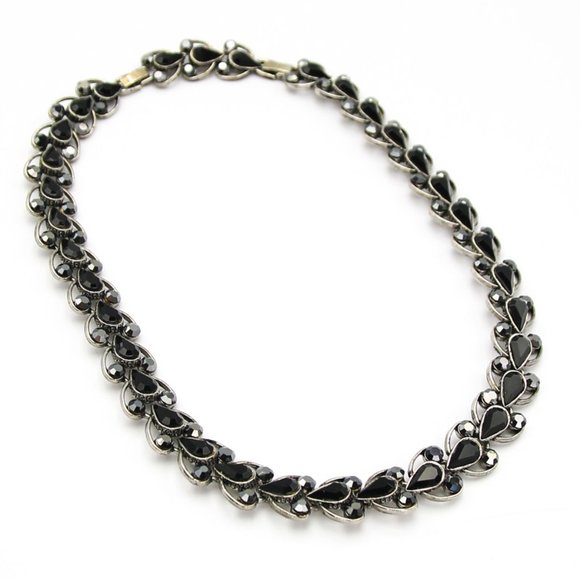 Hematite w/Black Crystal Collar Necklace Set - Picture 2 of 3